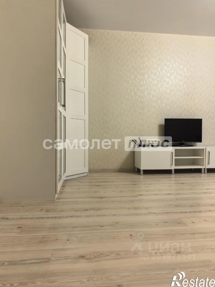 1-комн квартира Революционная улица, 4