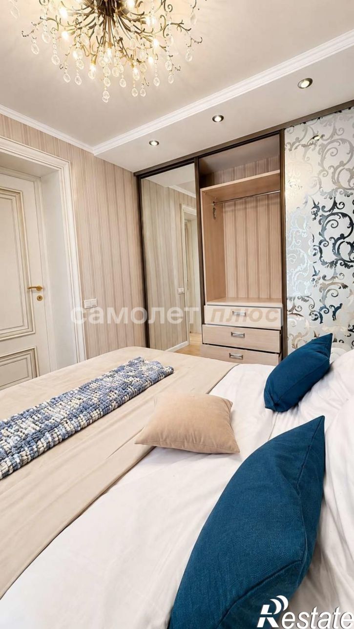 2-комн квартира Николая Панова улица, 50