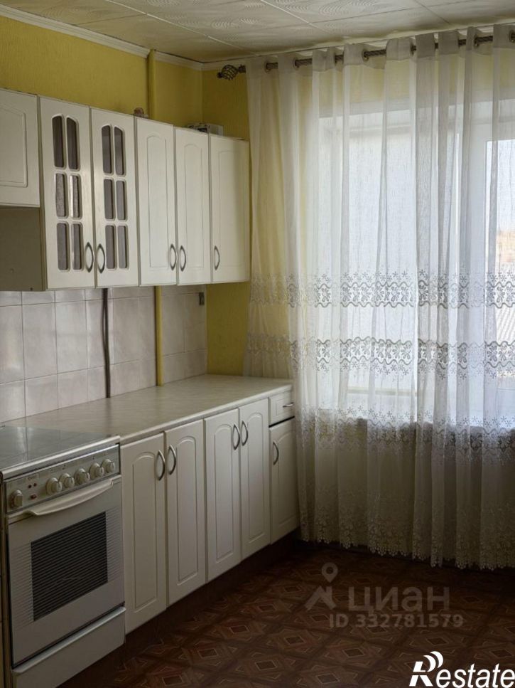 2-комн квартира пер Карякина, 1,  д. 1