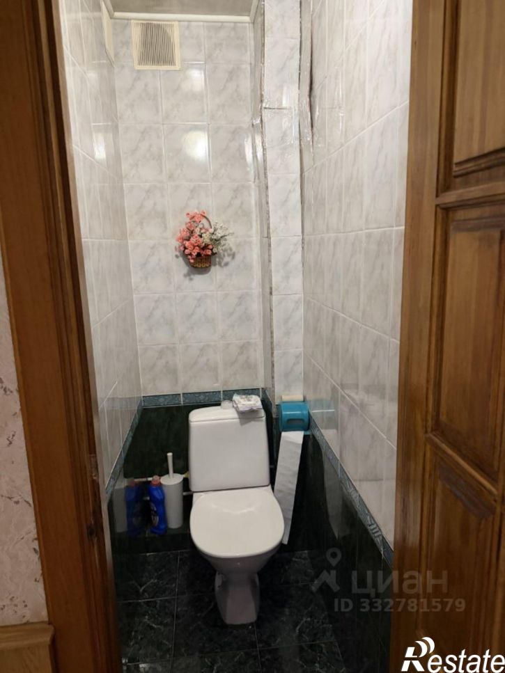 2-комн квартира пер Карякина, 1,  д. 1