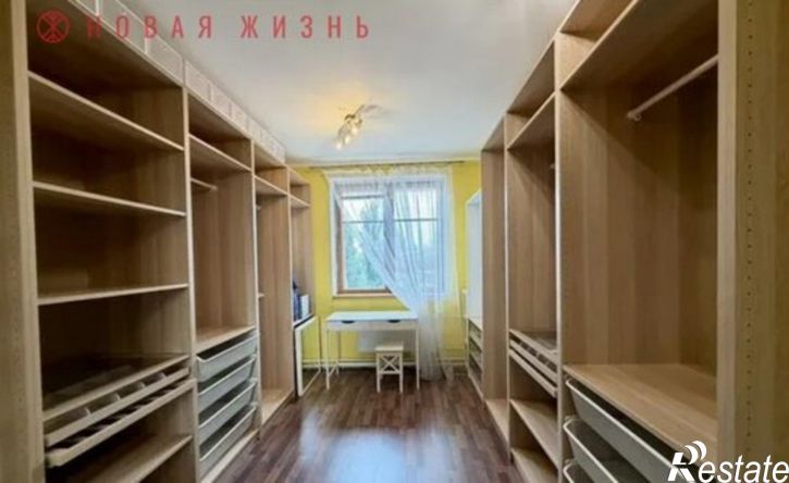 8-комн квартира ул Некрасовская, 94,  д. 94