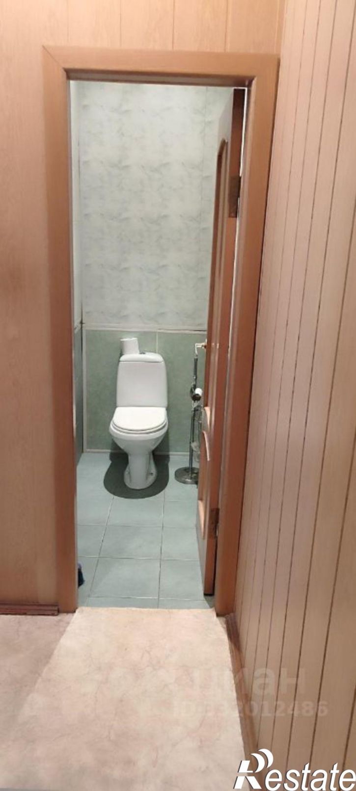 2-комн квартира 10-й кв-л, 15,  д. 15