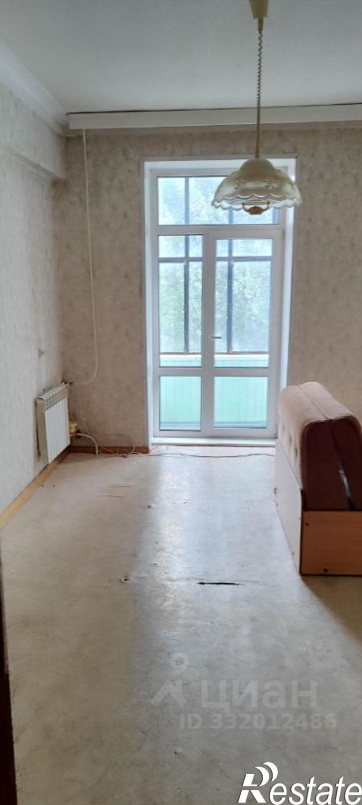 2-комн квартира 10-й кв-л, 15,  д. 15