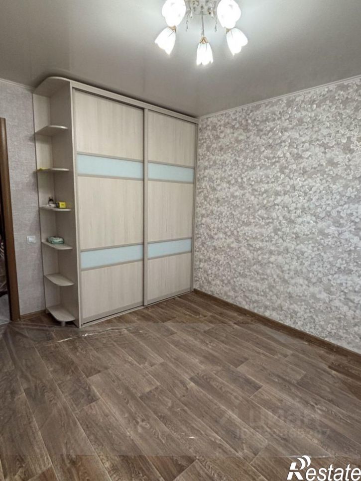 2-комн квартира ул Ново-Вокзальная, 122,  д. 122