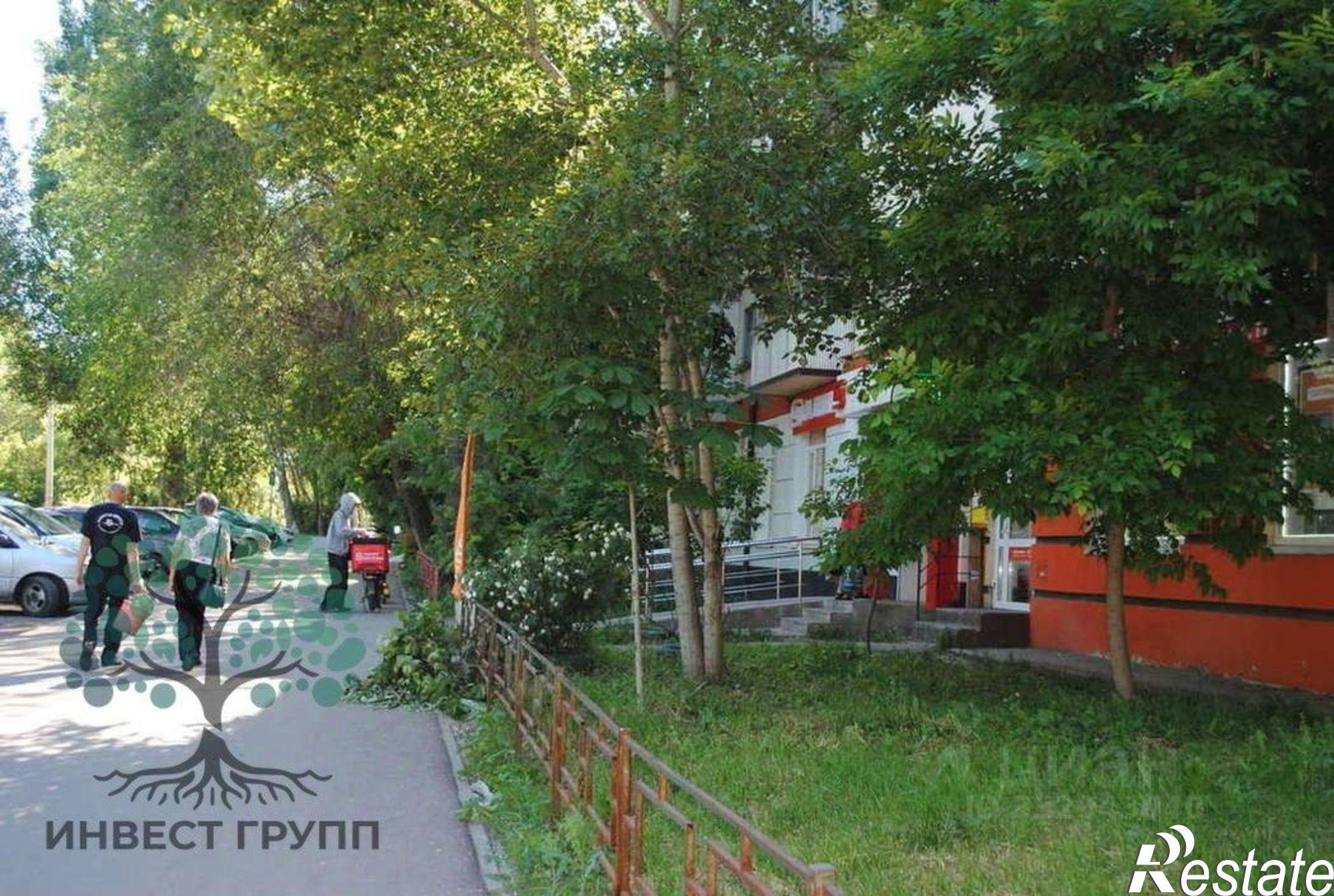 Сдать торговое помещение за 80 000 рублей на пр-кт Карла Маркса, 320