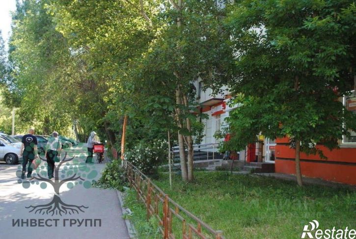 Торговое помещение пр-кт Карла Маркса, 320,  д. 320