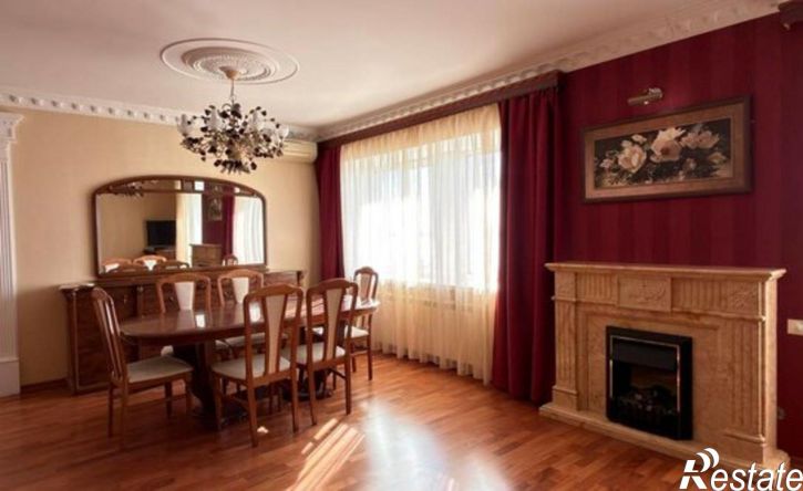 3-комн квартира ул Алексея Толстого, 122,  д. 122