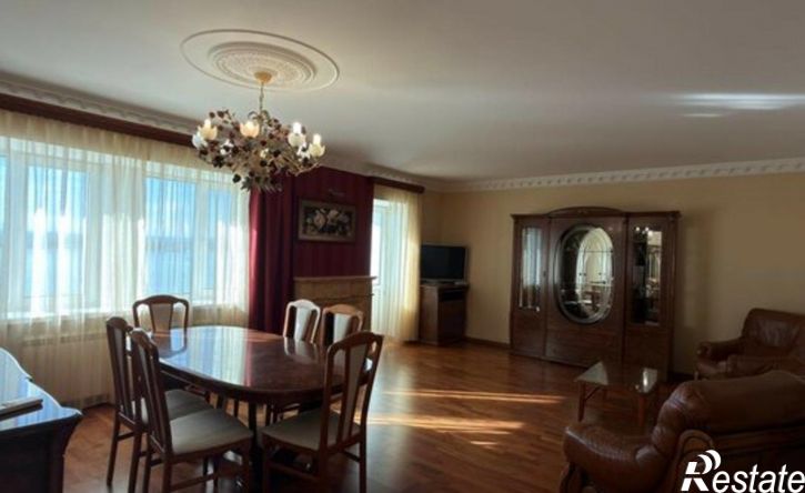 3-комн квартира ул Алексея Толстого, 122,  д. 122