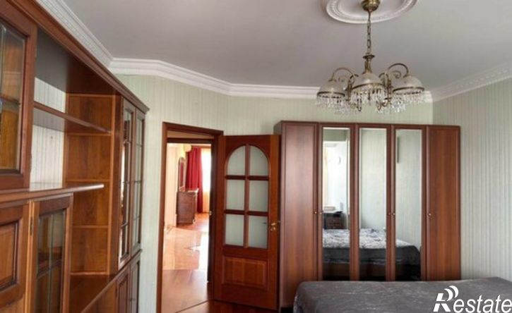 3-комн квартира ул Алексея Толстого, 122,  д. 122