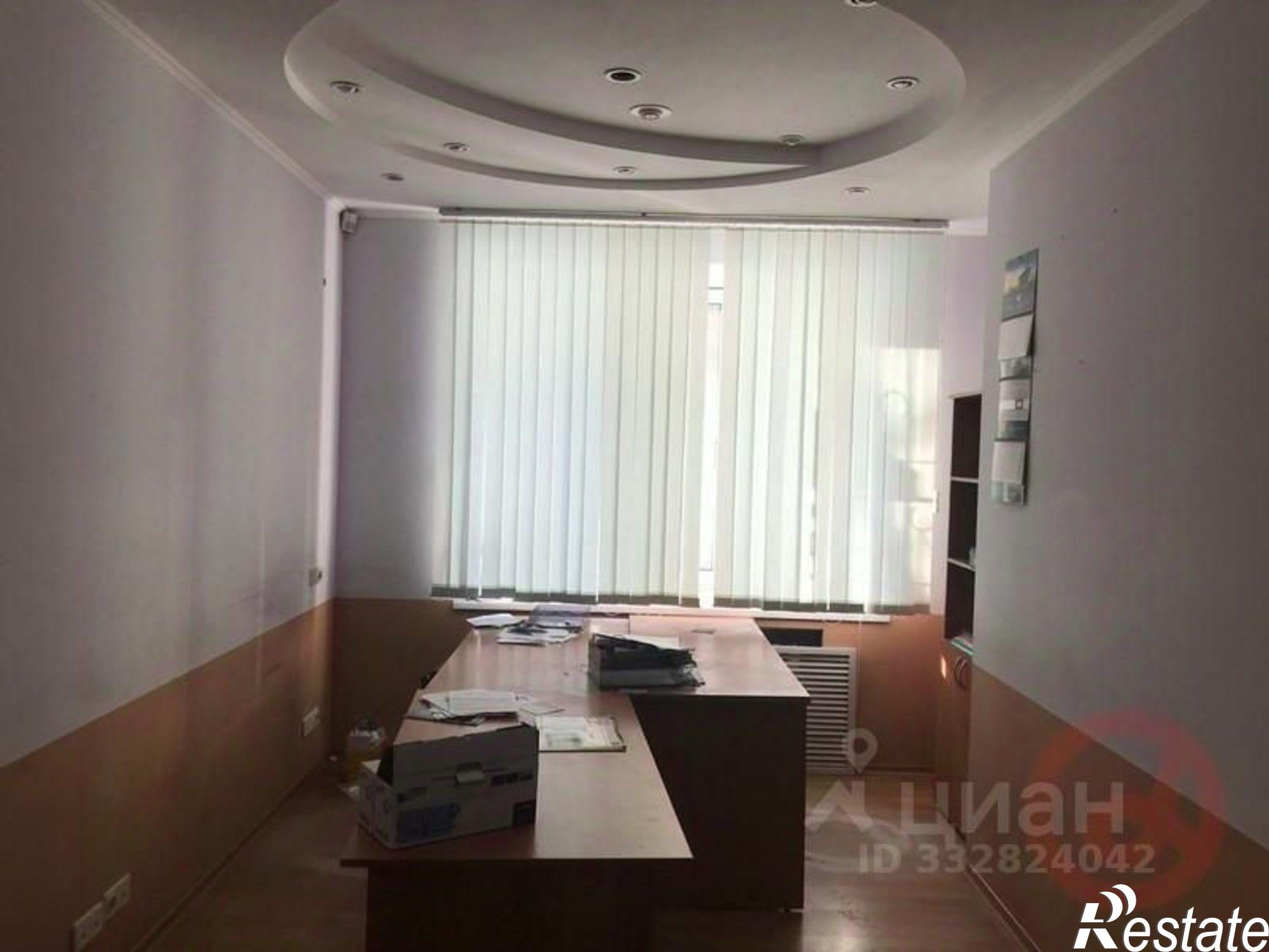 Сдать офис, помещение под офис за 17 100 рублей на ул Часовая, 6