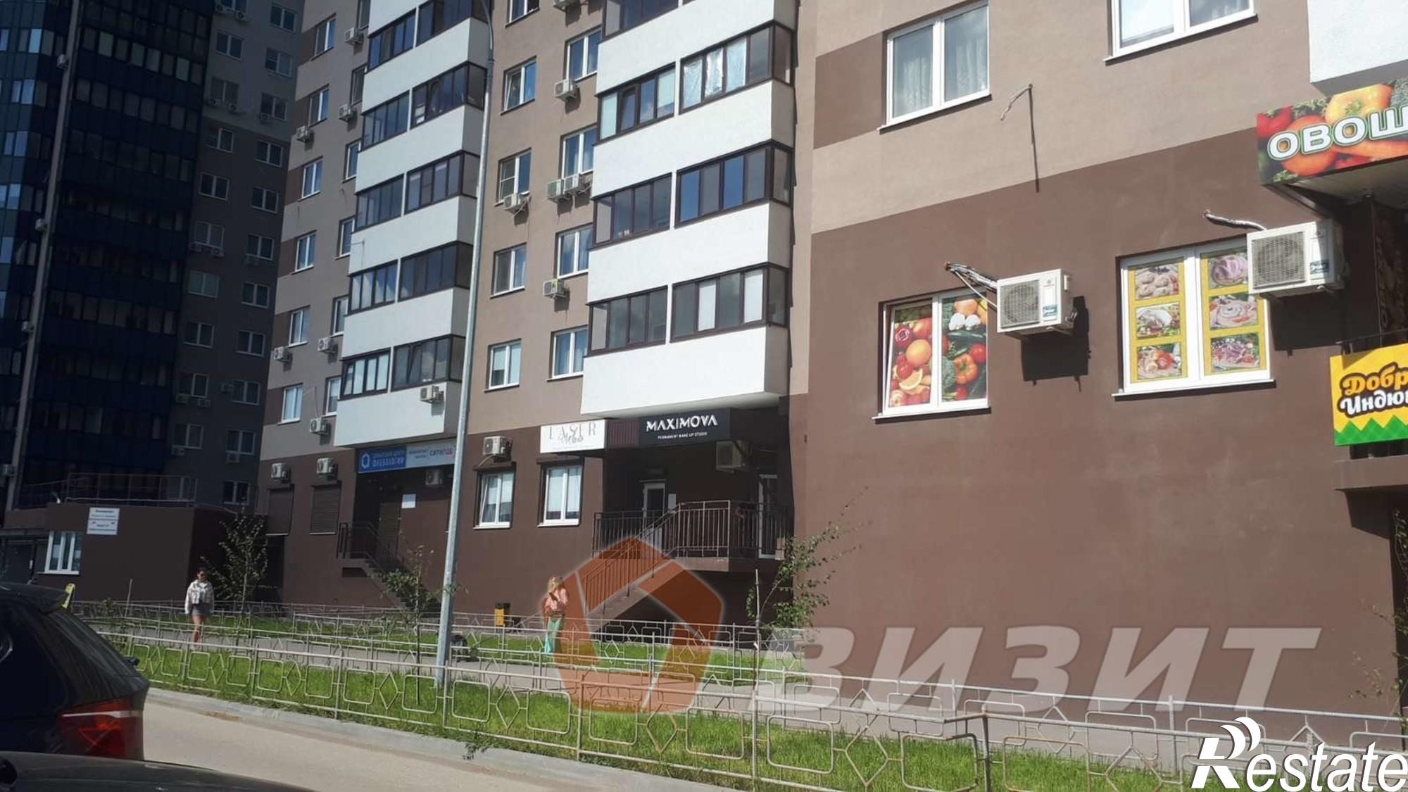 Сдать торговое помещение за 35 000 рублей на Карла Маркса проспект, 196