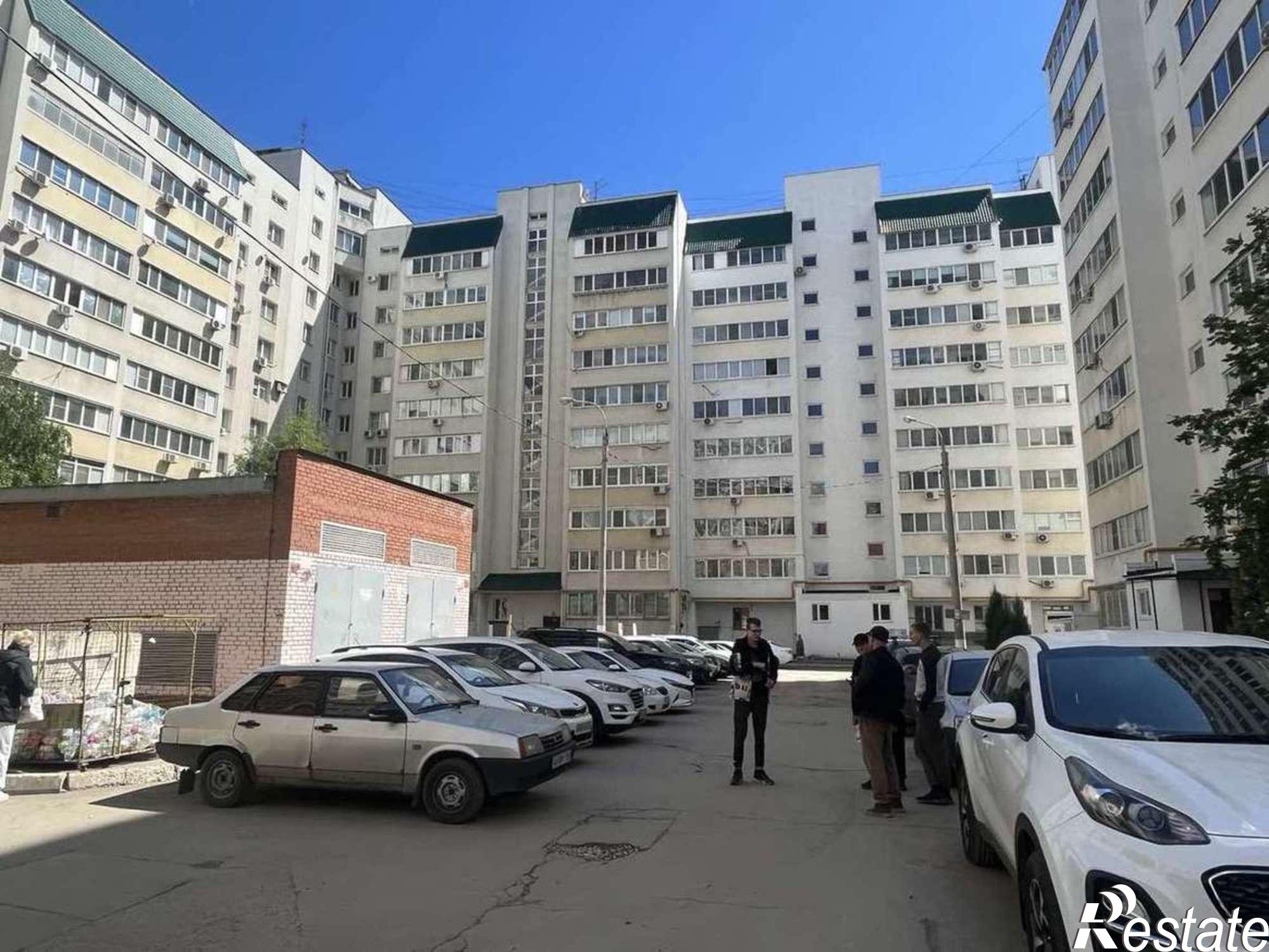 Купить торговое помещение за 6 900 000 рублей на Кирова проспект, 130