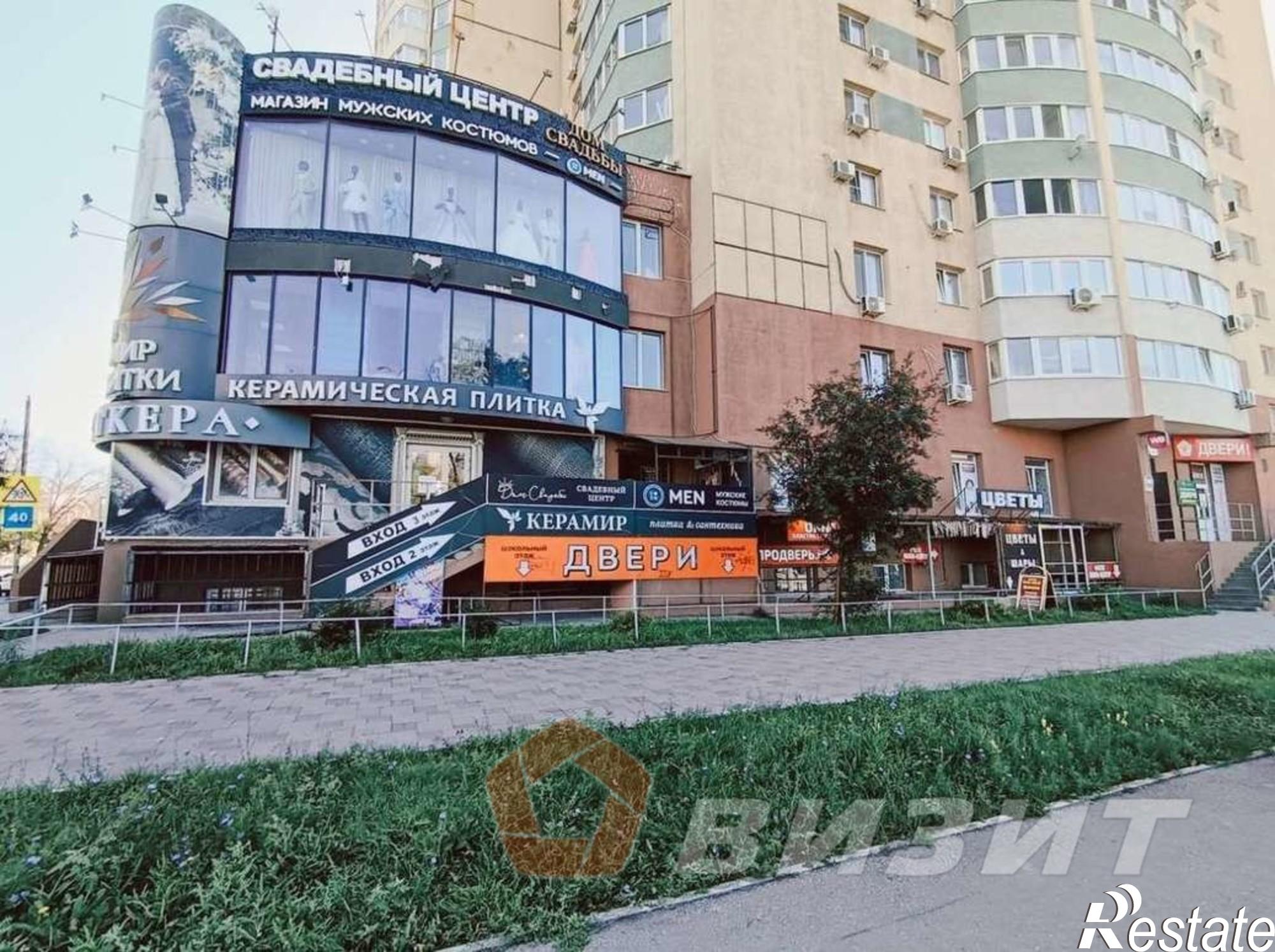 Сдать торговое помещение за 40 000 рублей на Дыбенко улица, 23