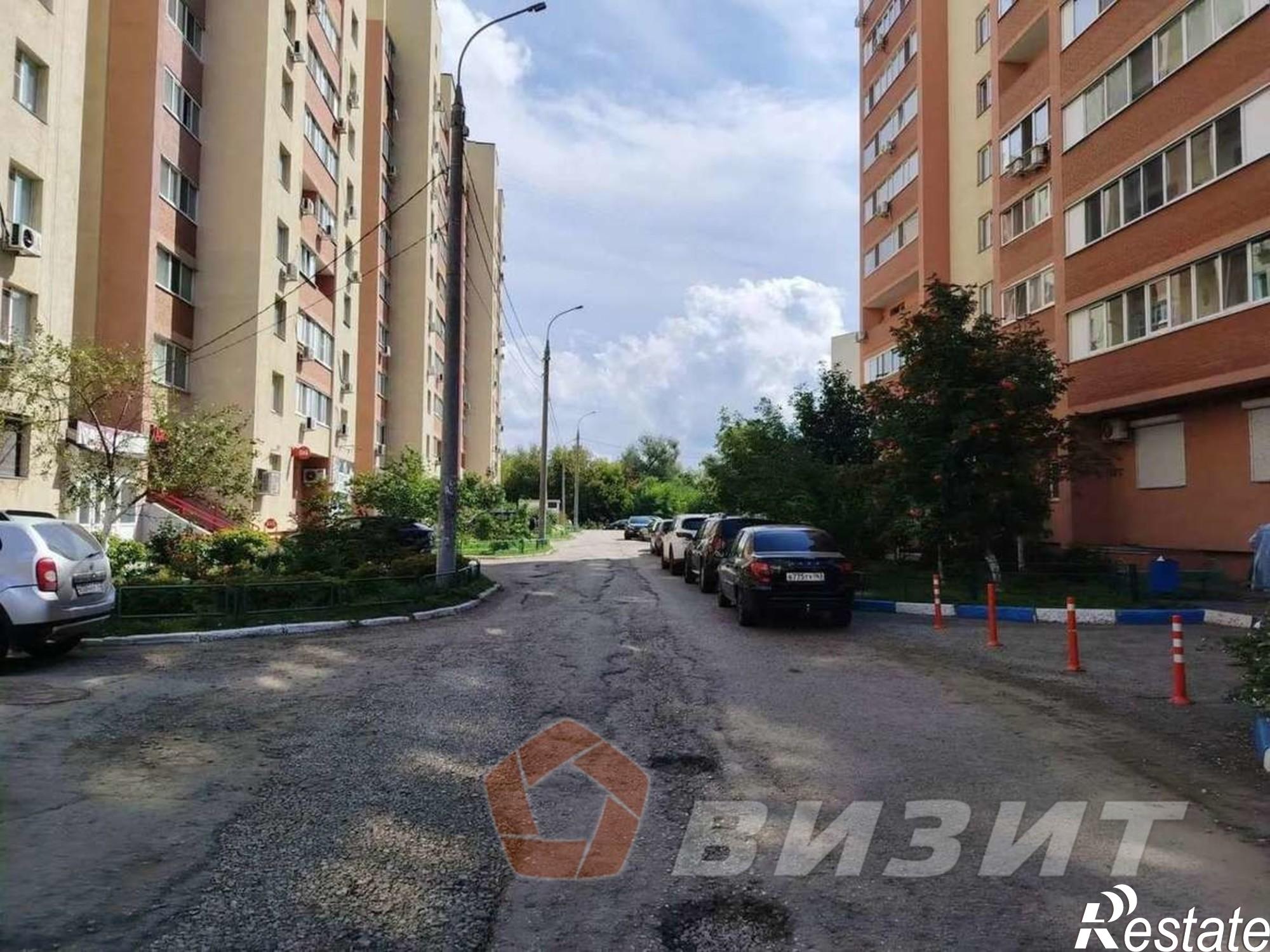 Сдать торговое помещение за 32 000 рублей на Казачья улица, 2