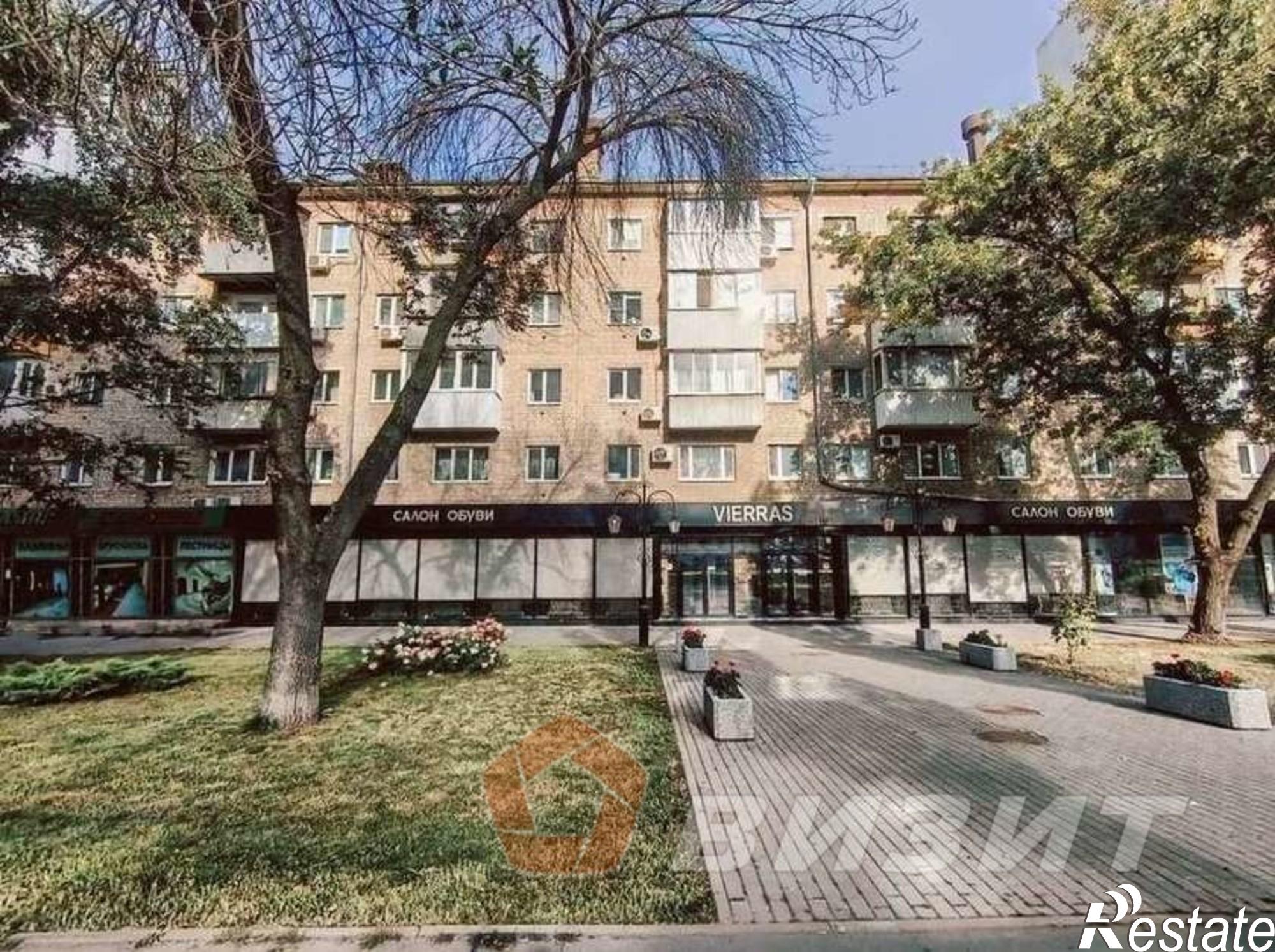 Сдать торговое помещение за 110 000 рублей на Московское шоссе, 108