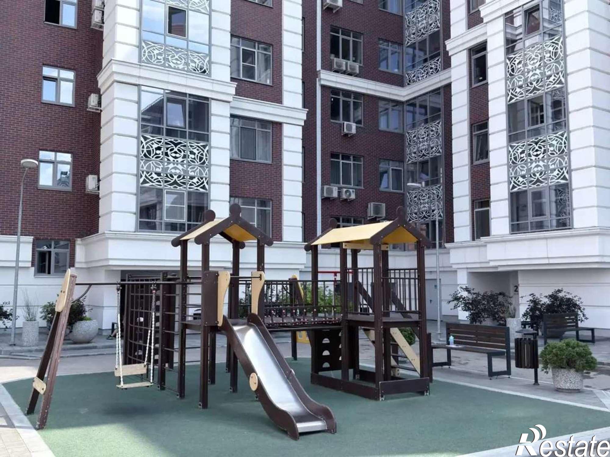Купить квартиру за 21 500 000 рублей на Водников улица, 33