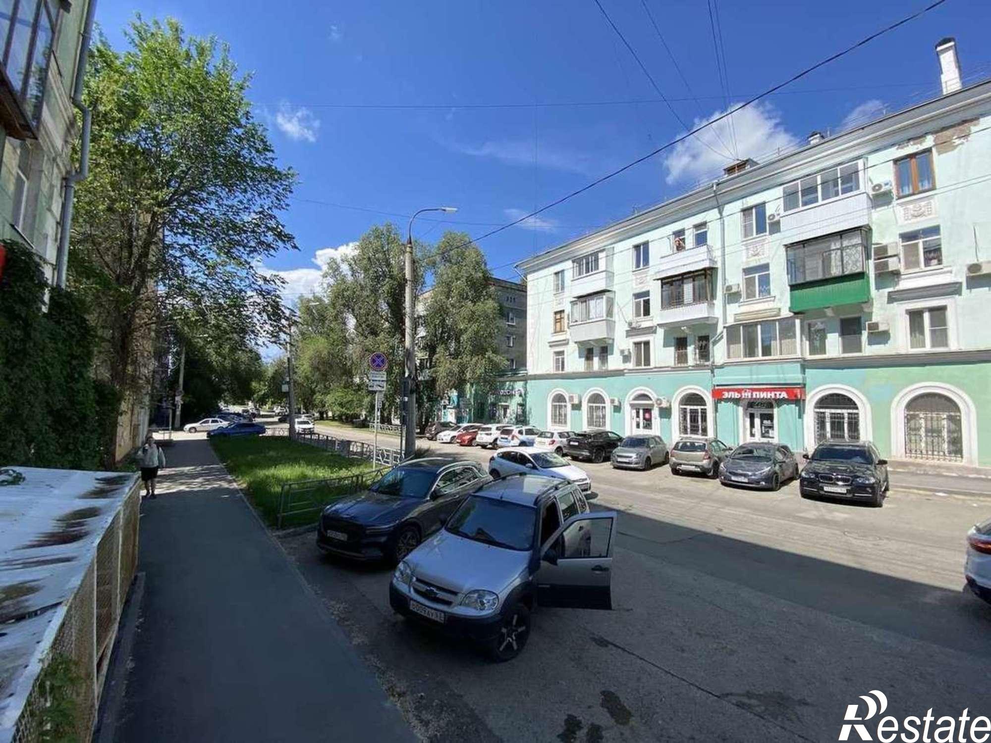 Сдать торговое помещение за 110 000 рублей на Масленникова проспект, 27
