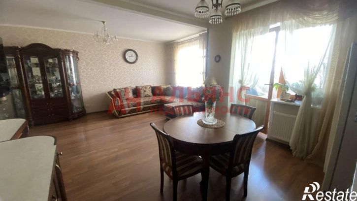2-комн квартира Советской Армии улица, 238в