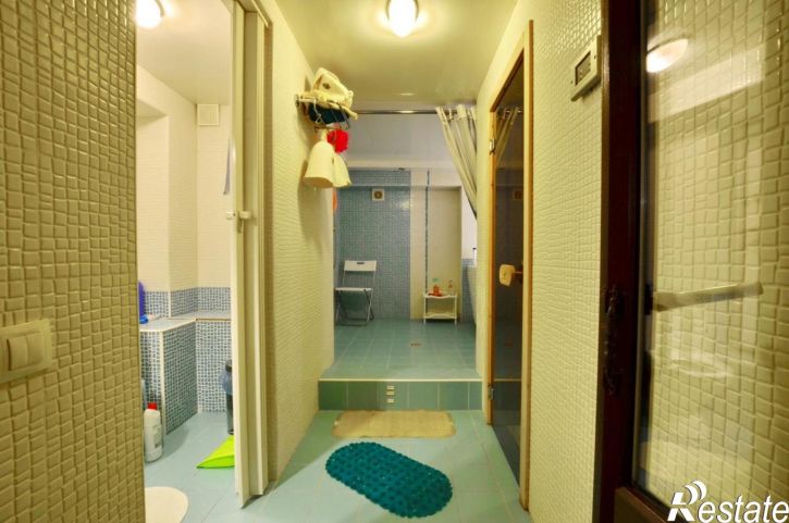 3-комн квартира Молодежная улица, 6