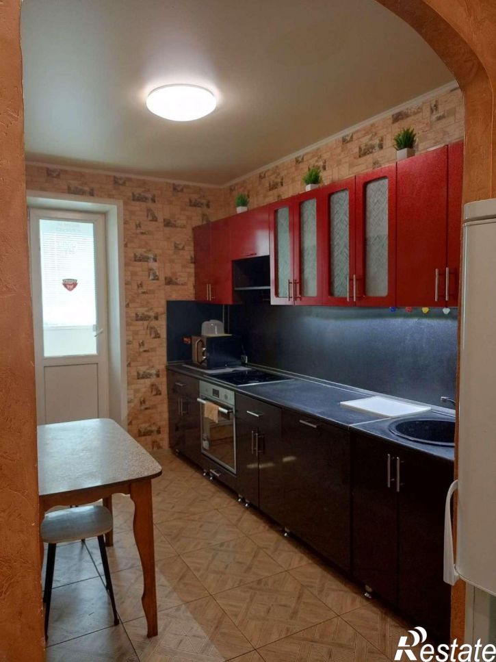 3-комн квартира Стара-Загора улица, 64