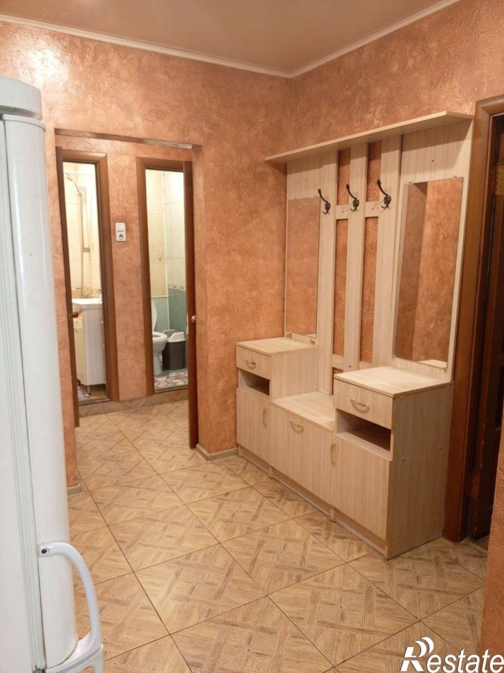 3-комн квартира Стара-Загора улица, 64