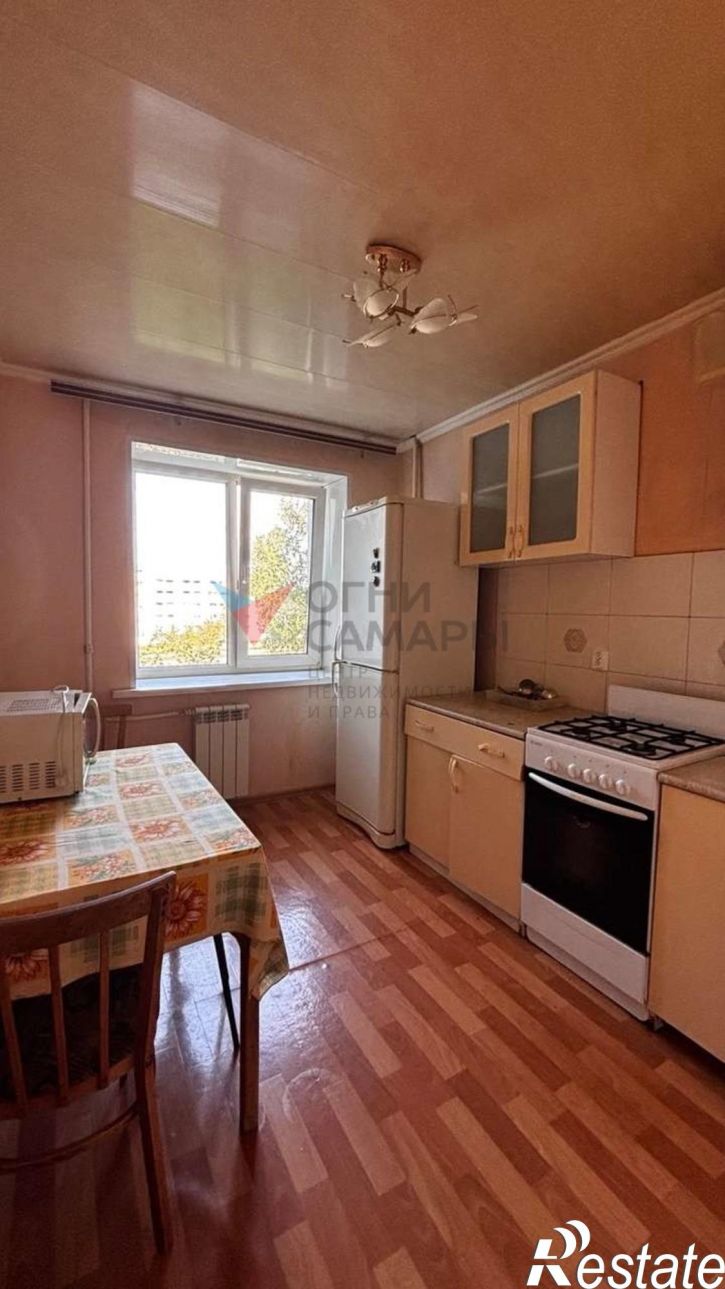 3-комн квартира Ташкентская улица, 220