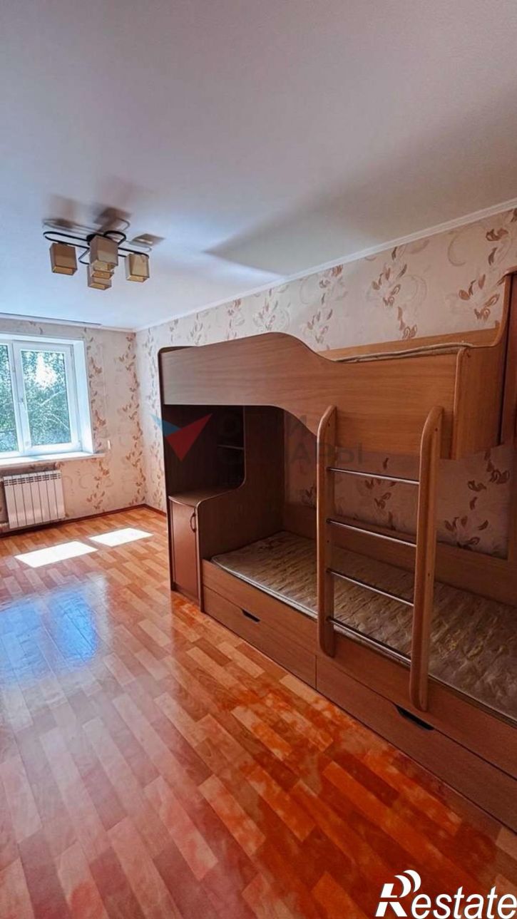 3-комн квартира Ташкентская улица, 220