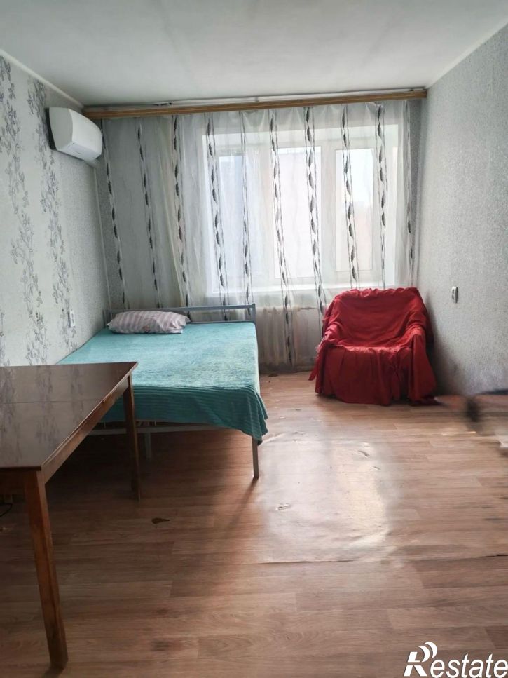 1-комн квартира Красных Коммунаров улица, 17А