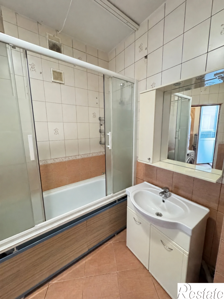 1-комн квартира Революционная улица, 4