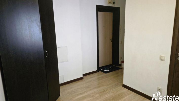 2-комн квартира 5-я просека, 110Д