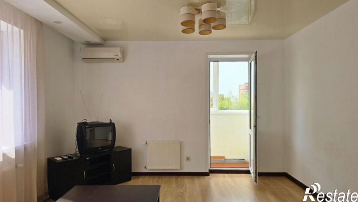 2-комн квартира 5-я просека, 110Д