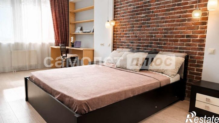 2-комн квартира Луначарского улица, 5