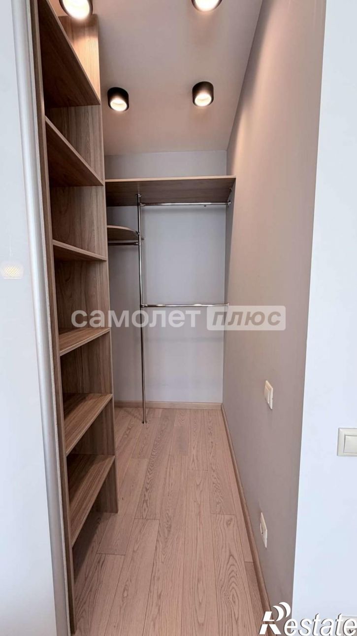 2-комн квартира Луначарского улица, 5