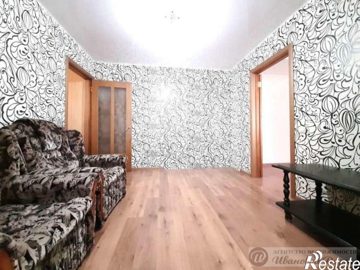 2-комн квартира Промышленности улица, 307