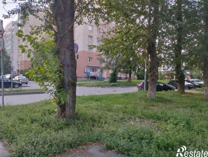 Торговое помещение Парижской Коммуны улица, 26/5