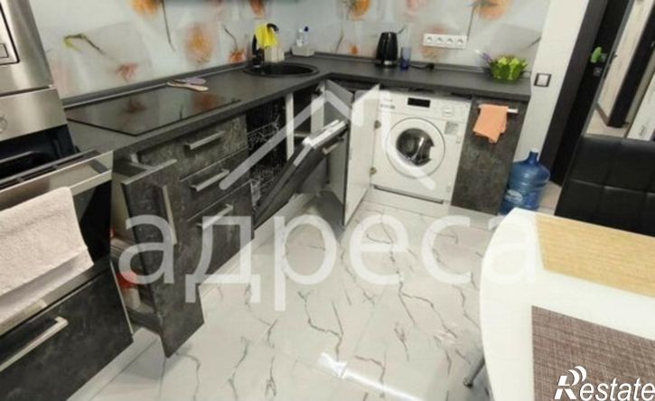 2-комн квартира ул Осетинская, 10,  д. 10