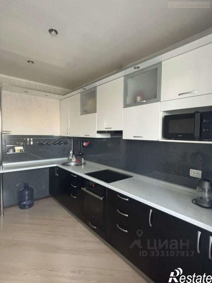 2-комн квартира ул Георгия Димитрова, 110г,  д. 110г