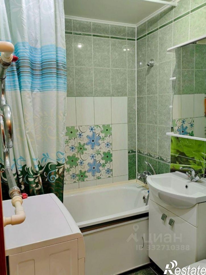 2-комн квартира ул Революционная, 125,  д. 125