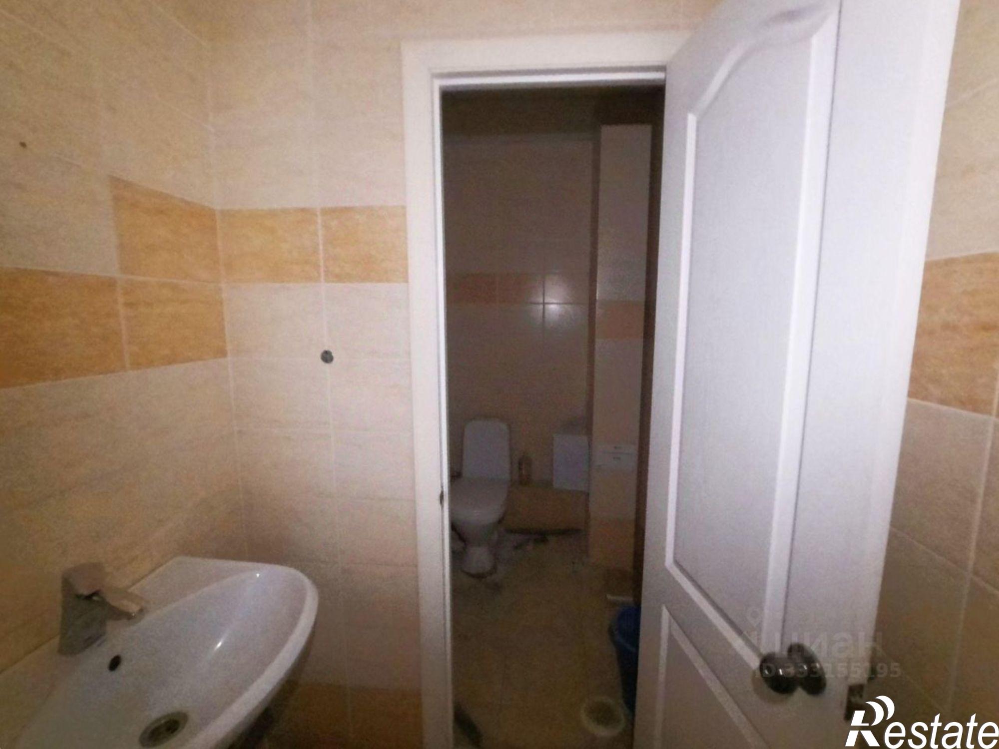 Купить торговое помещение за 41 929 500 рублей на ул Стара Загора, 142