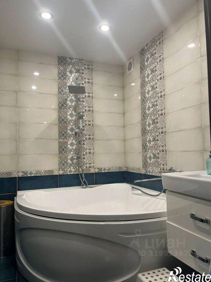 3-комн квартира пр-кт Карла Маркса, 438а,  д. 438а