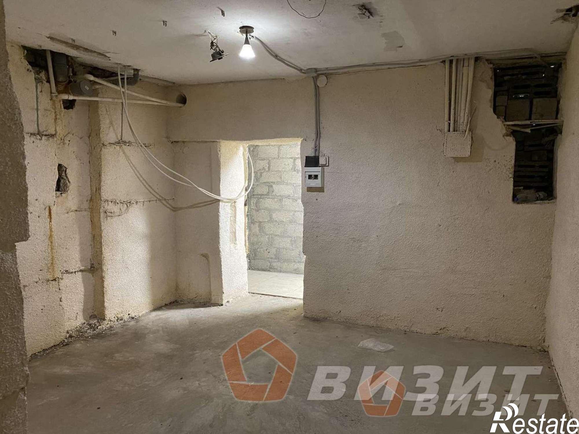 Купить складское помещение за 292 400 рублей на Стара-Загора улица, 164