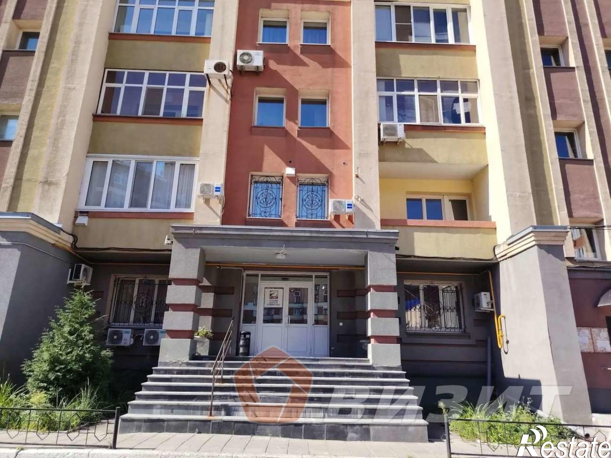 Купить офис, помещение под офис за 35 000 000 рублей на Ленинская улица, 228