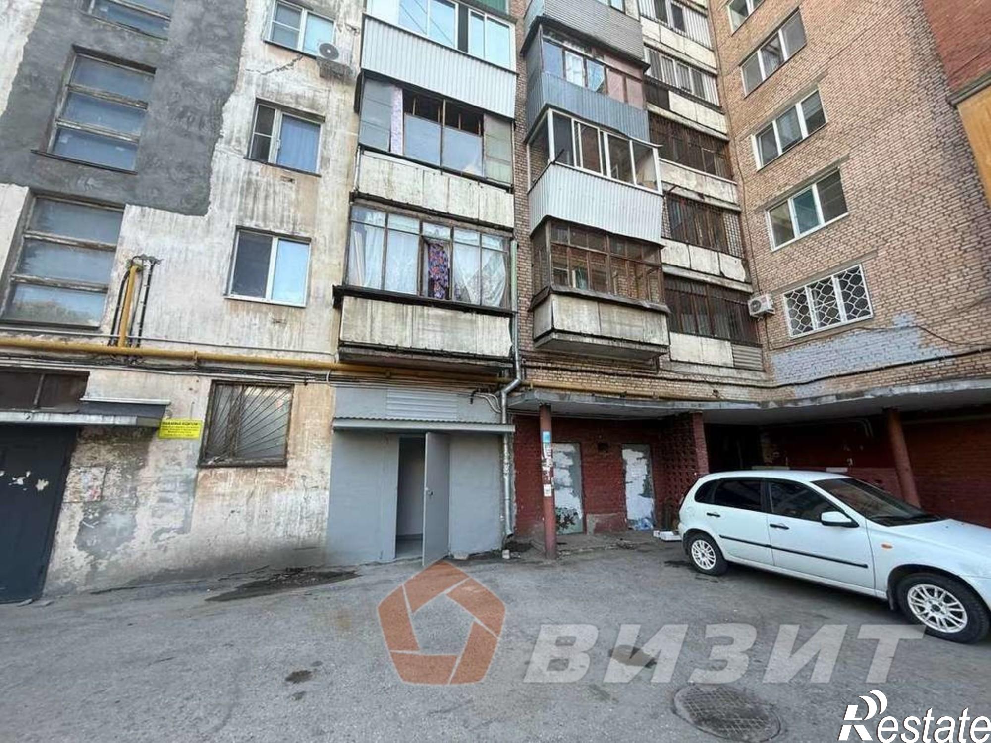 Сдать торговое помещение за 100 000 рублей на Гагарина улица, 124