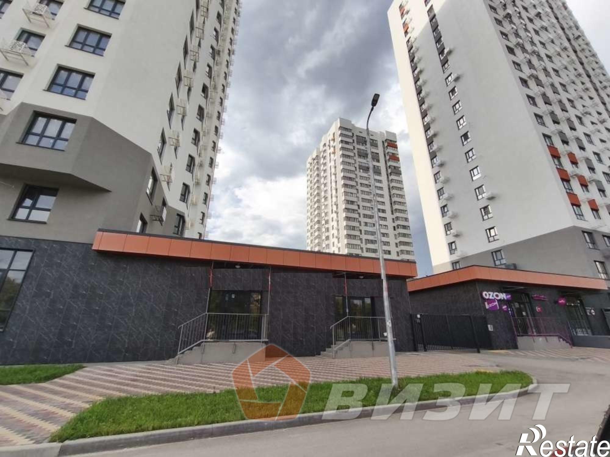Сдать торговое помещение за 840 000 рублей на Карла Маркса проспект, 231
