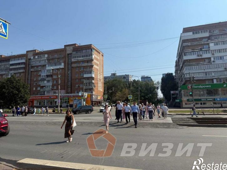 Торговое помещение Ленина проспект, 14