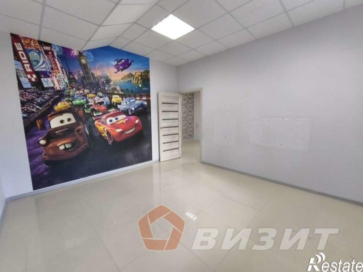 Офис Строителей улица, 33