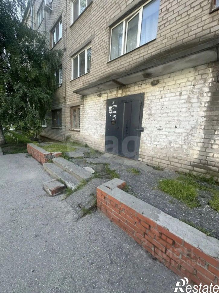 Комната ул Ново-Вокзальная, 15а,  д. 15а