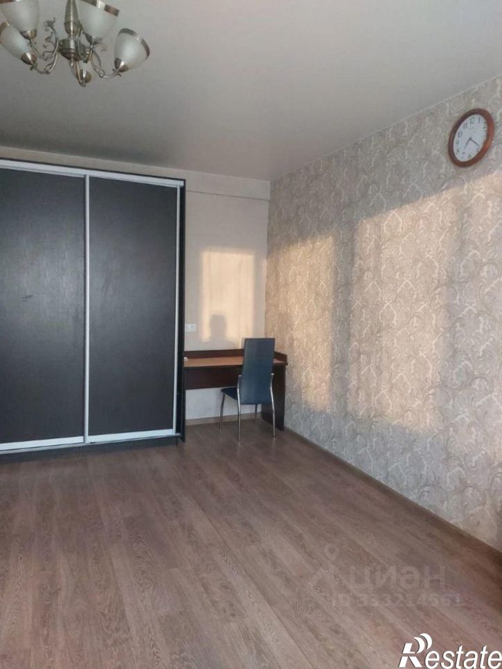 1-комн квартира ул Лейтенанта Шмидта, 10,  д. 10