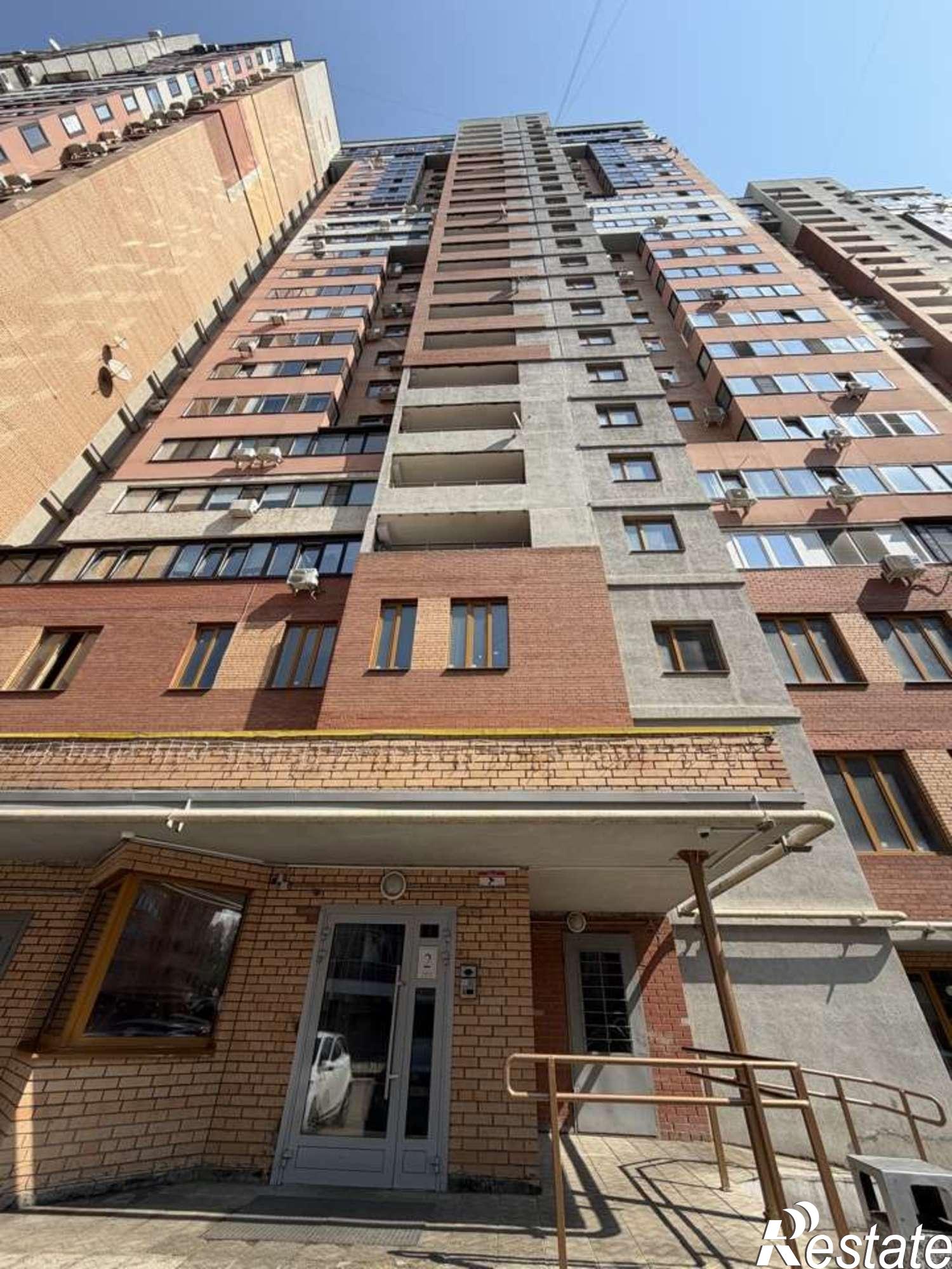 Купить квартиру за 8 800 000 рублей на Советской Армии улица, 238кА