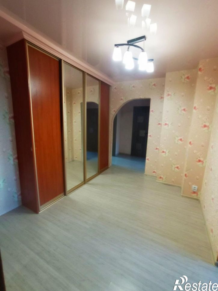 3-комн квартира Антонова-Овсеенко улица, 83